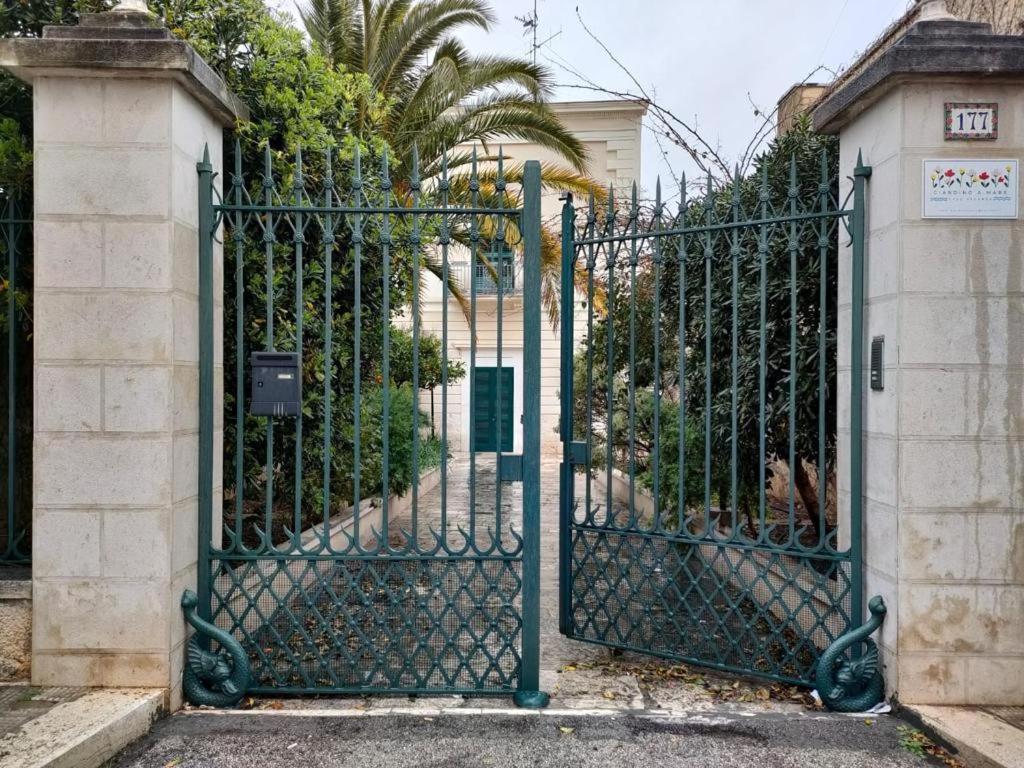 Giardino A Mare Apartment Bari Exterior photo